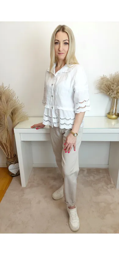 Elegancka Lniana Bluzka Damska z Haftem biała
