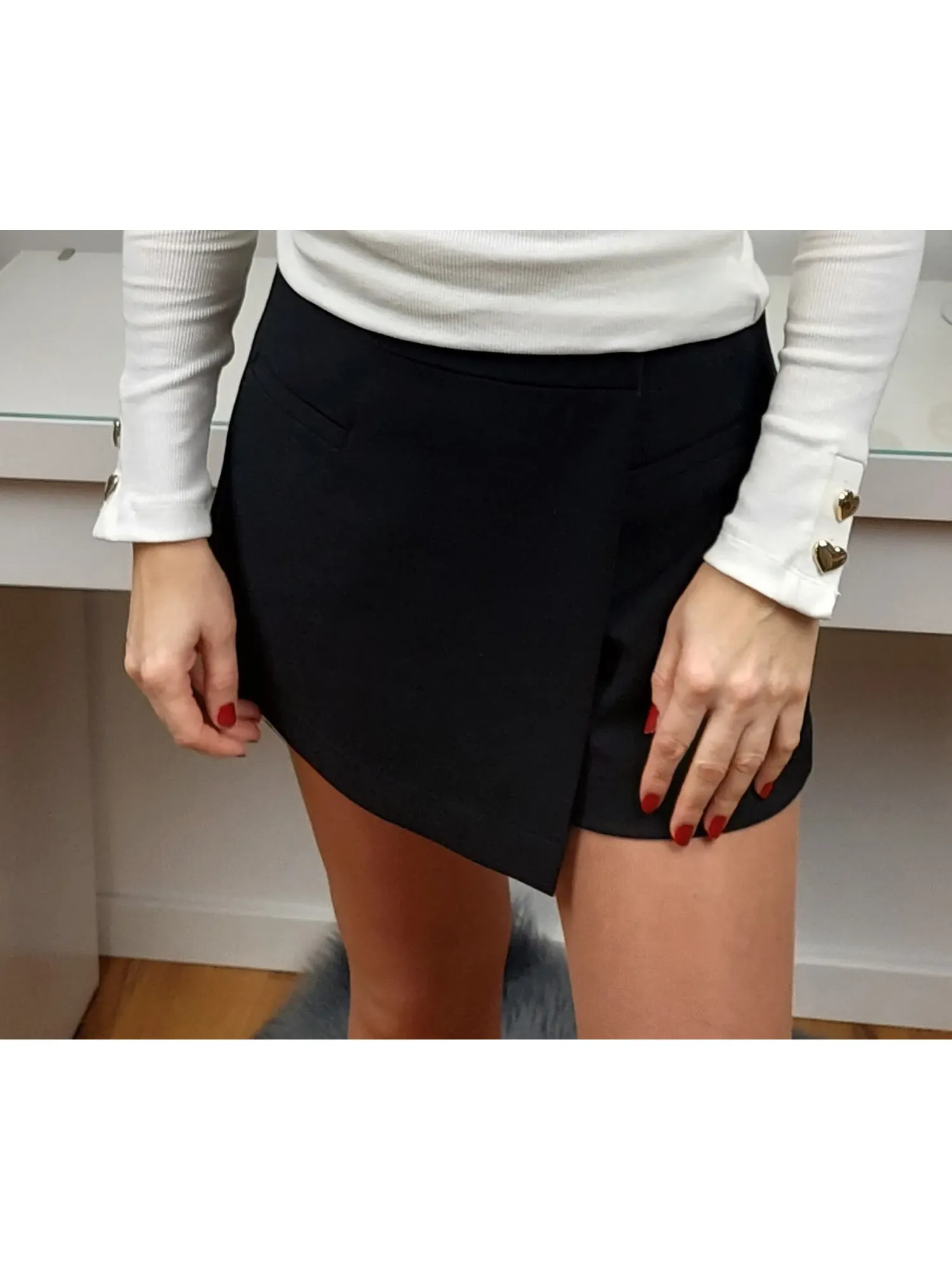 Spódnico spodenki Nora czarne